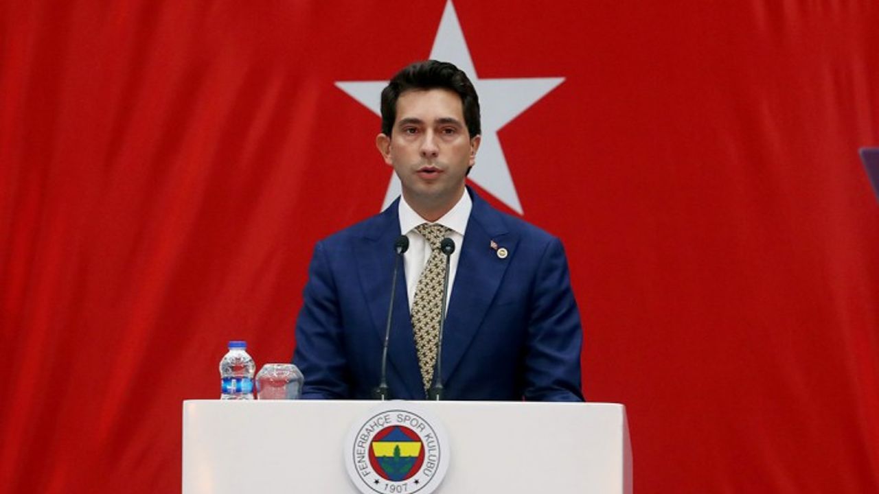 Fenerbahçe Yöneticisi Burak Çağlan Kızılhan'a 'FETÖ'den ihraç edilen savcıya 1 milyon dolar rüşvet verdiği iddiasıyla dava!