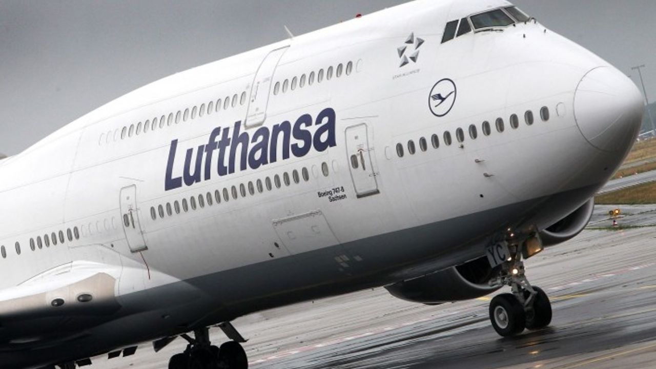 Lufthansa 7000'den fazla uçuşunu iptal etti