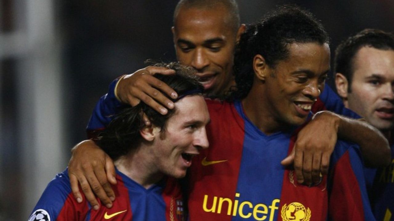 Messi'den Ronaldinho'nun hapisten çıkması için 4 milyon euro