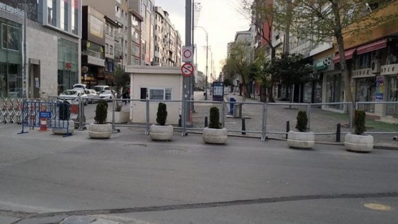 İstanbul’da bir cadde ve bir meydana girmek artık yasak