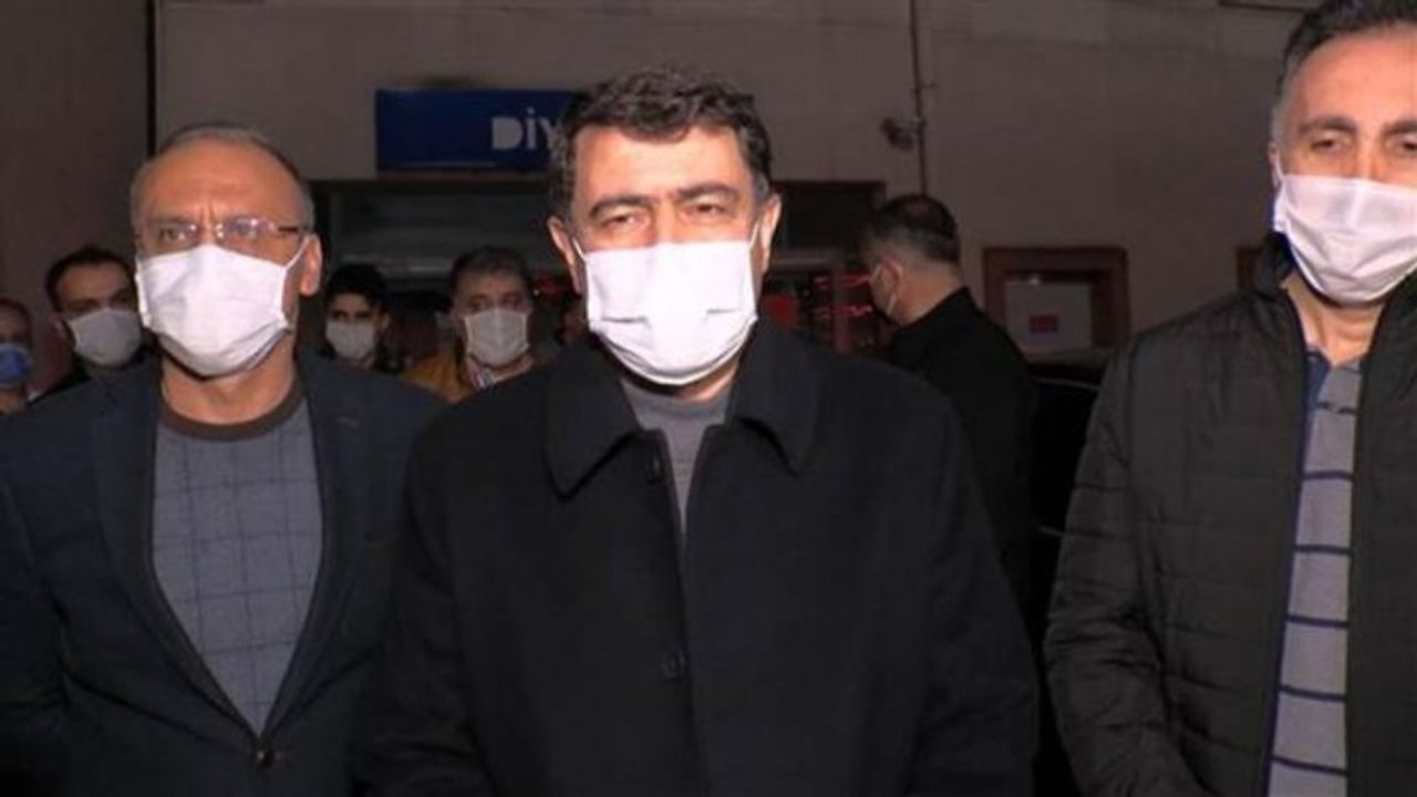 Ankara Valisi Vasip Şahin, İstanbul'a giderken rahatsızlandı: Hastaneye götürüldü