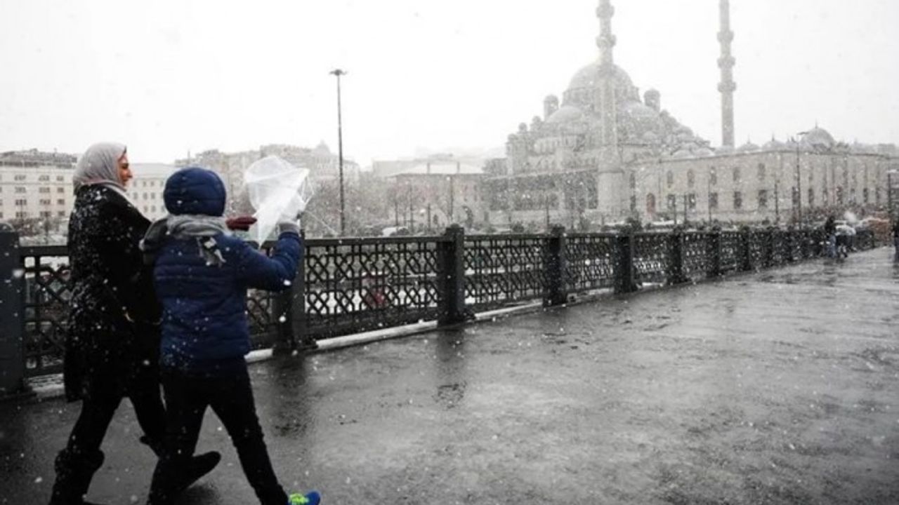 Meteoroloji'den birçok il için kar uyarısı! İstanbullular dikkat