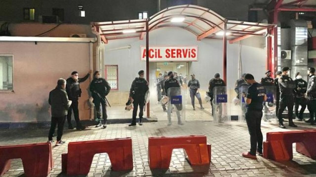 İzmir'de silahlı kavga: Sezgin Gökçe öldü, 4 kişi yaralandı