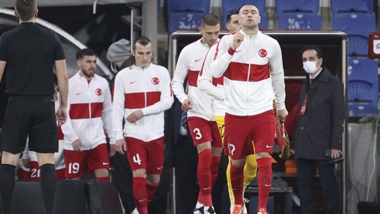 Kalbimiz santrada, haydi çocuklar: Karadağ-Türkiye maçı saat kaçta, hangi kanalda? A Milli Takım, Dünya Kupası'na nasıl gider?