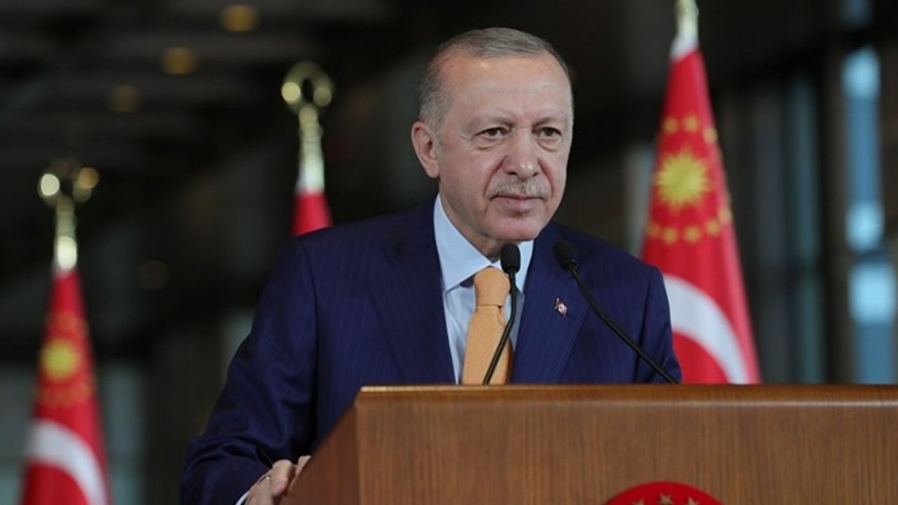Cumhurbaşkanı Erdoğan, Özal'ı andı