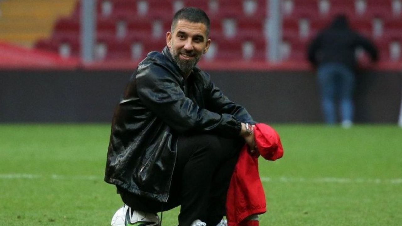 Arda Turan'dan flaş açıklama: Beşiktaş'tan teklif aldım