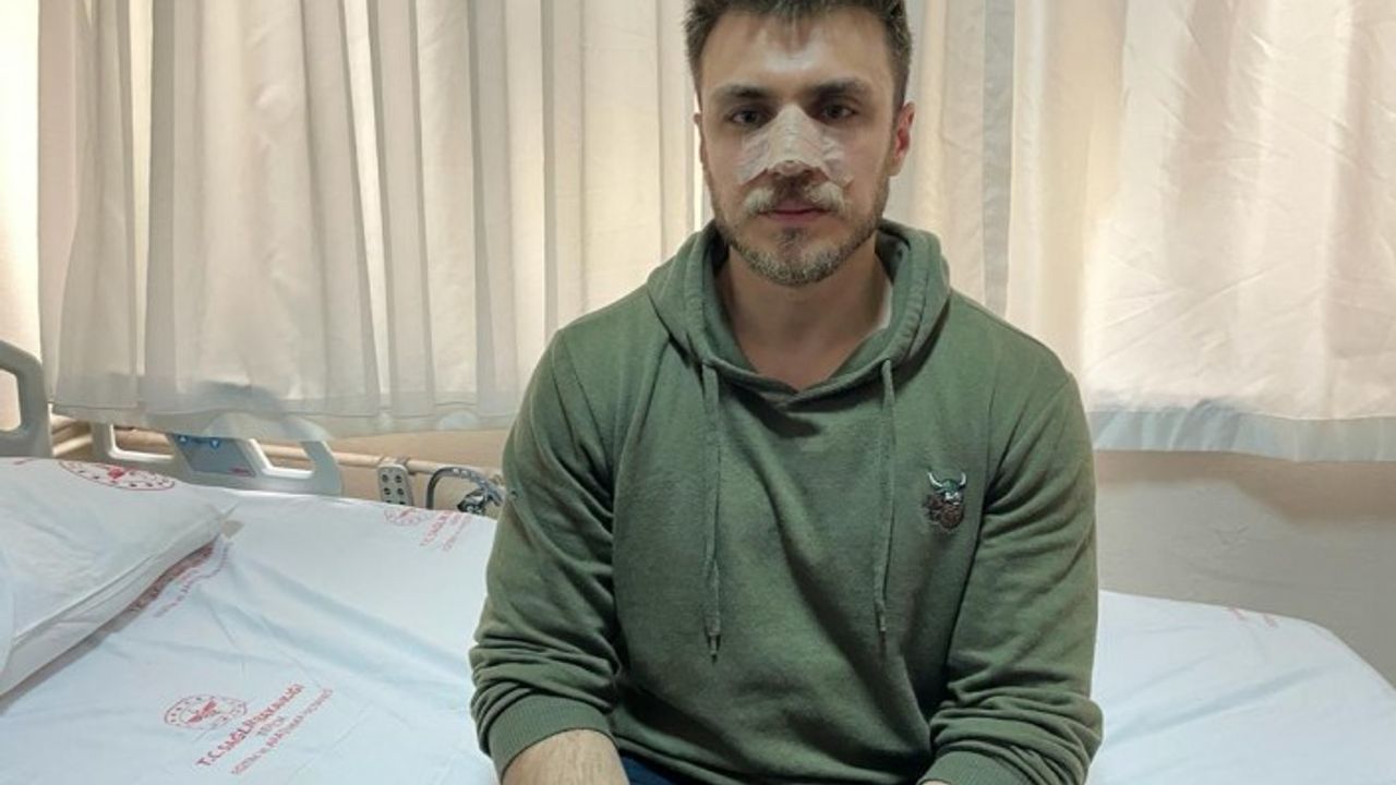 İzmir'de Suriyeli adam 'Karıma bakamazsın' dedi, doktor Mücahit Furkan Balcı'nın burnunu kırdı