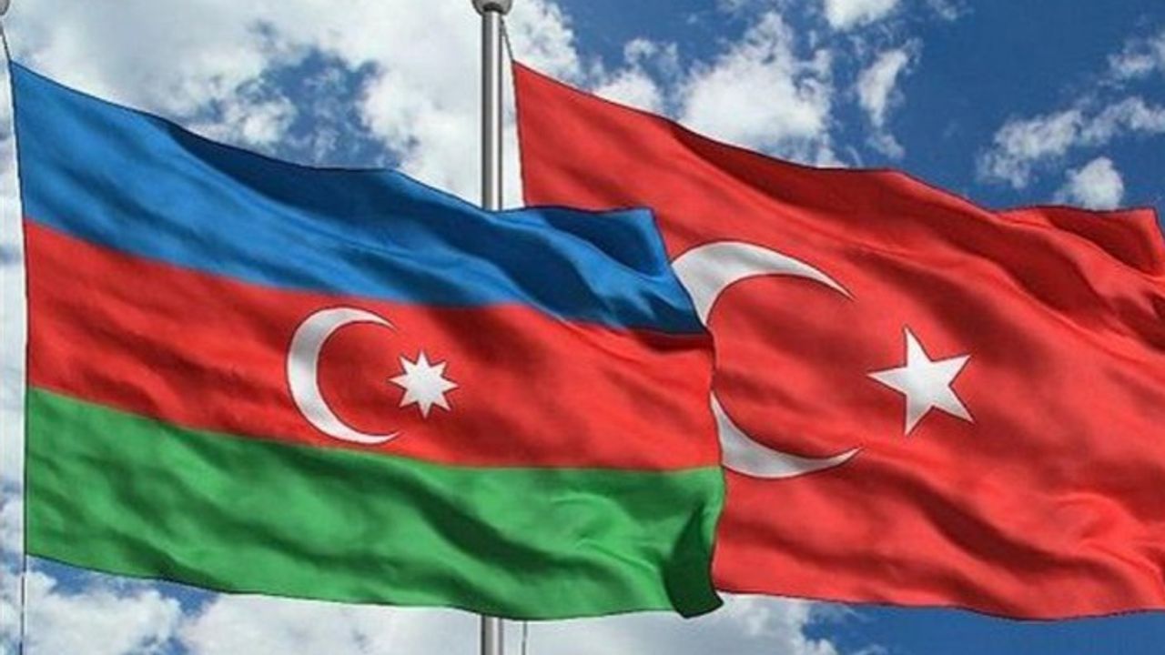 Azerbaycan Savunma Bakanı Hasanov: TSK dünyanın en öncü ordularından biri
