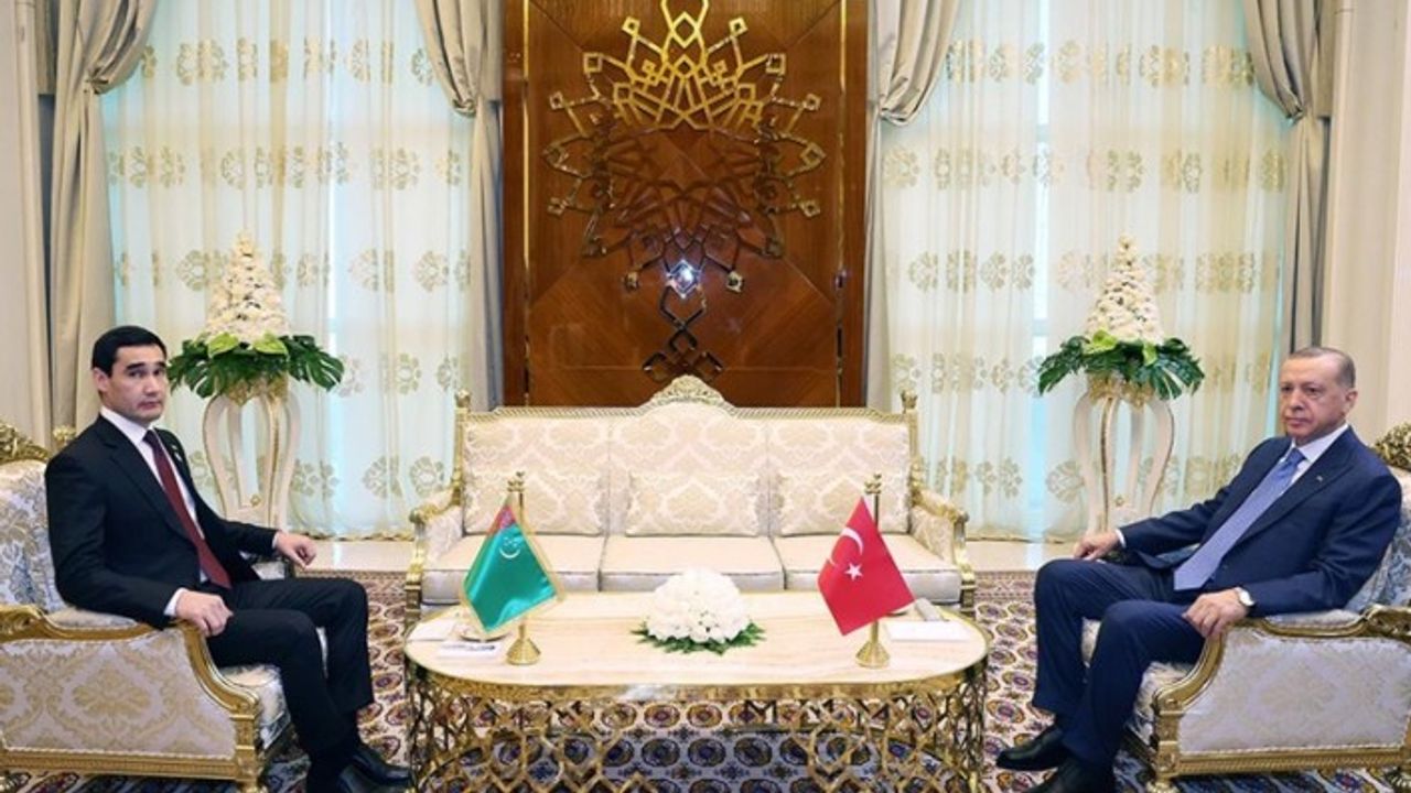 Büyük Asya buluşması: Erdoğan,Devlet Başkanı Berdimuhamedov ile görüştü