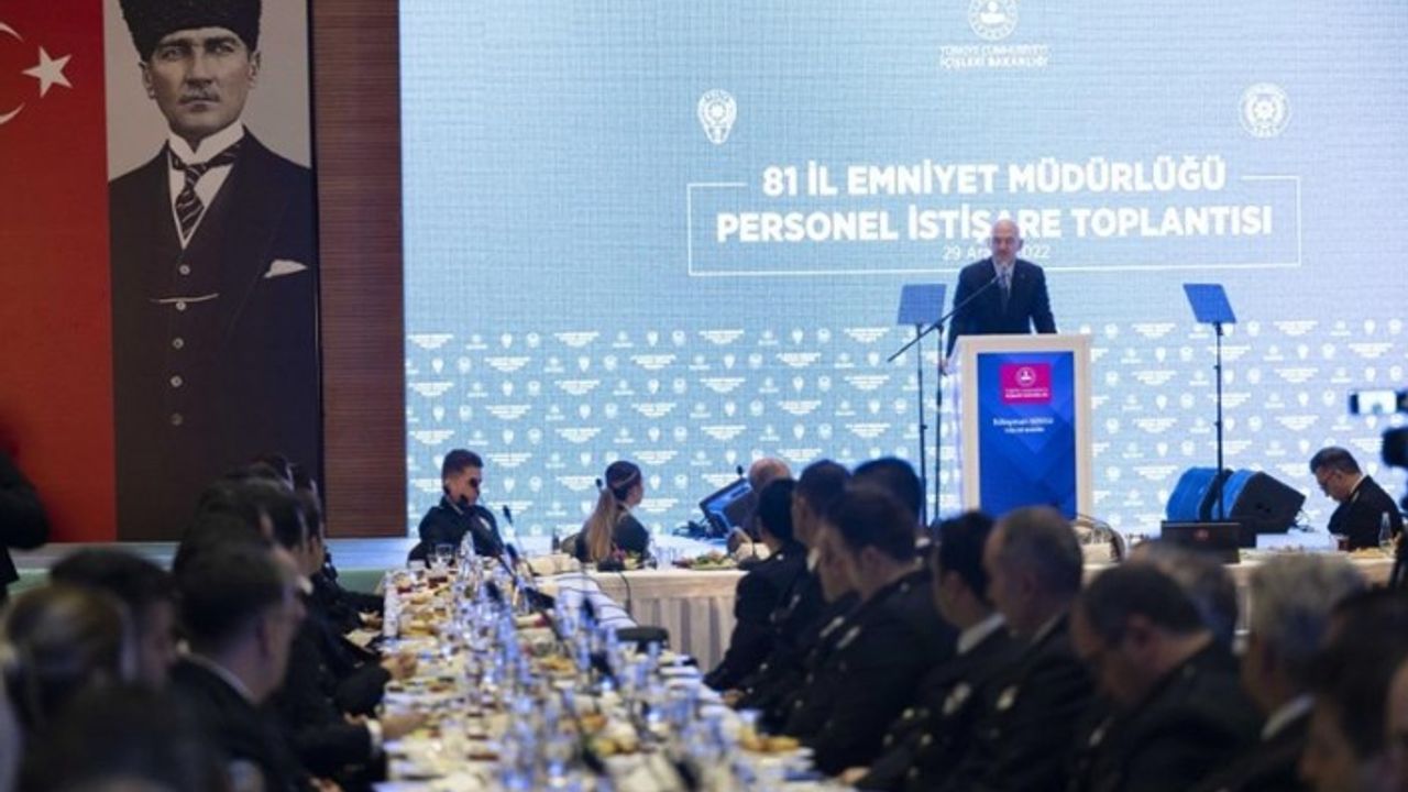 İçişleri Bakanı Süleyman Soylu'dan Polislere müjde!