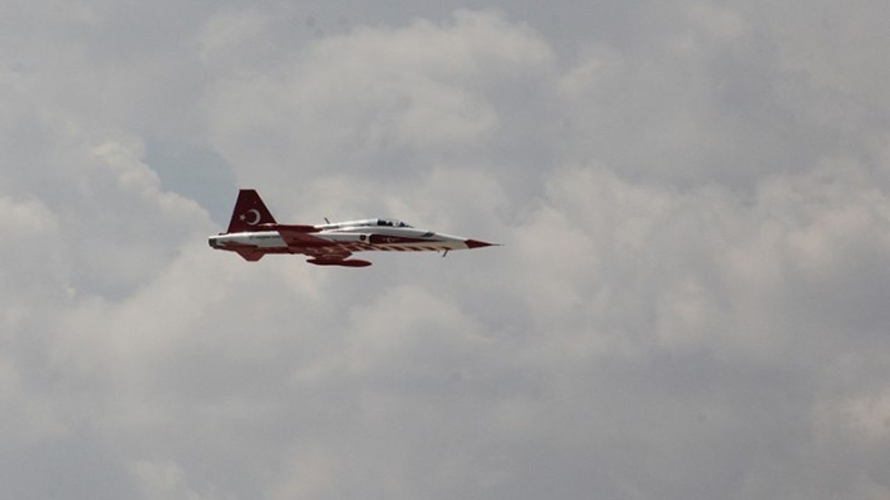 Konya'da Türk Yıldızları'nın F35 uçağı düştü