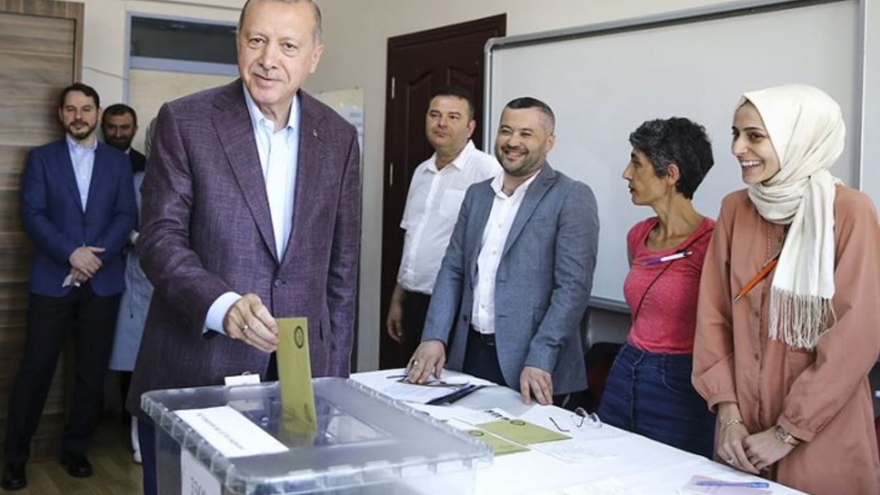 'Seçim kararını Cumhurbaşkanı Erdoğan alacak'