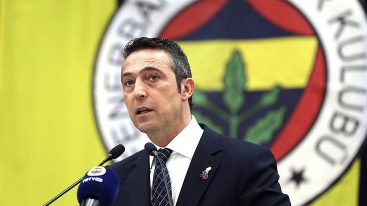 Fenerbahçe'den 4 gazeteciye uyarı: "Kendinizi çeki düzen verin"