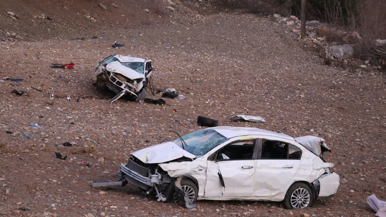 Isparta'da korkunç kaza: Gamze Kılınç ve Özkan Göçer öldü