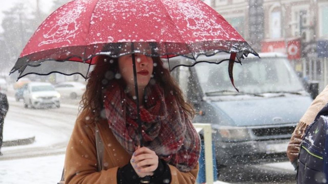 Meteoroloji açıkladı: Dikkat! 4 bölgede, 20 şehirde yağmur ve kar uyarısı