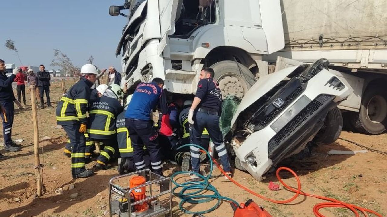 Mardin'de feci kaza: Hasan Apaki ve Hatice Apaki öldü, Mehtap Apaki yaralı