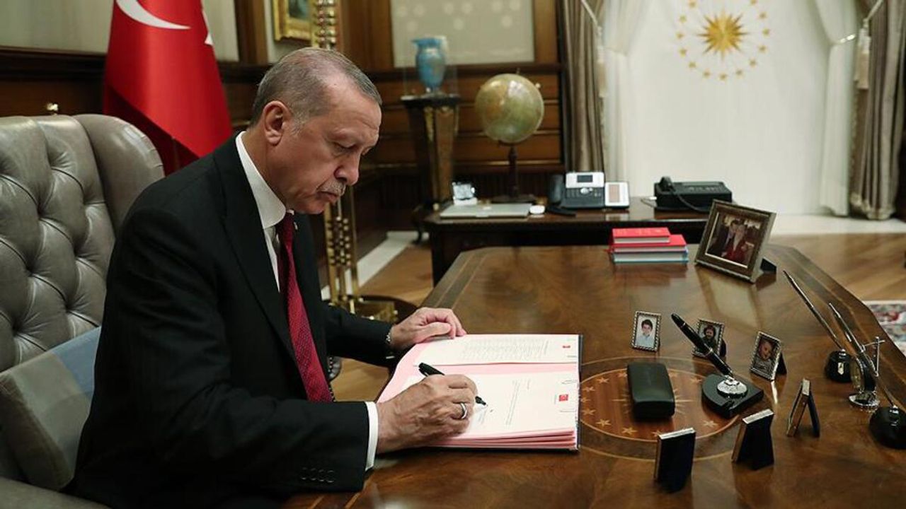Cumhurbaşkanı Erdoğan'dan gece yarısı kritik atamalar