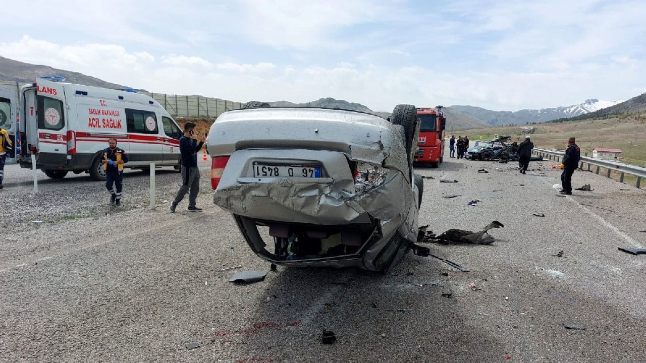 Kahramanmaraş'ta korkunç kaza: İsa Yeşilyurt, Asaf Günçe, Zahir Günçe ve Gülistan Günçe öldü