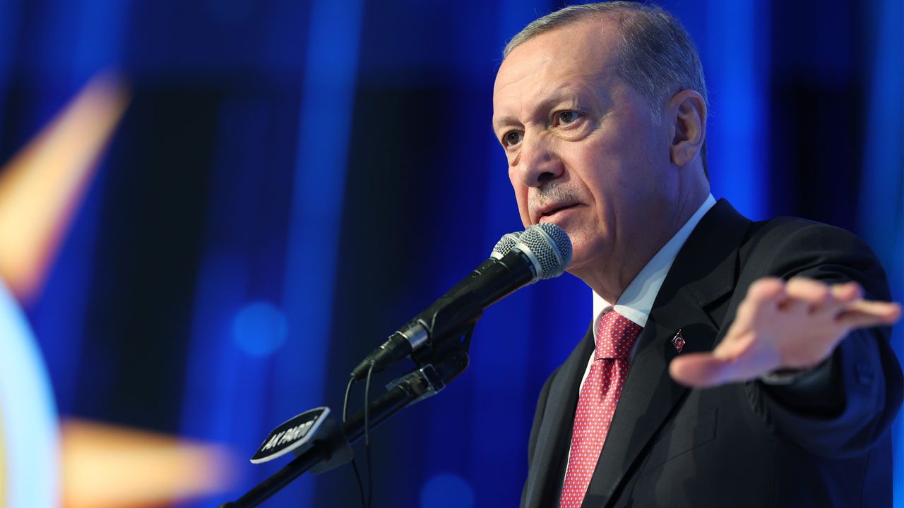 Cumhurbaşkanı Erdoğan'ın açıkladığı AK Parti seçim beyannamesinde dikkat çeken vaat