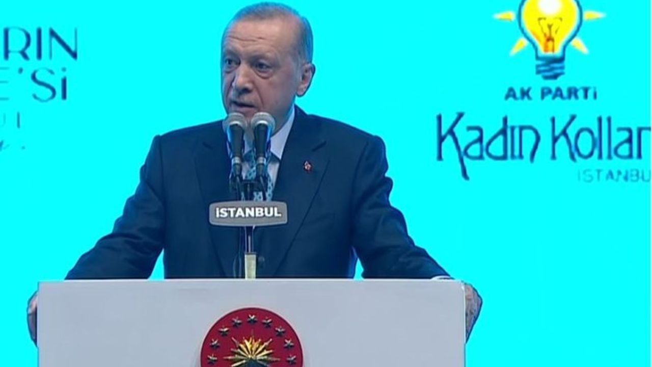 Cumhurbaşkanı Erdoğan: Şimdi soruyorlar, delil. Buyurun delil, belge!