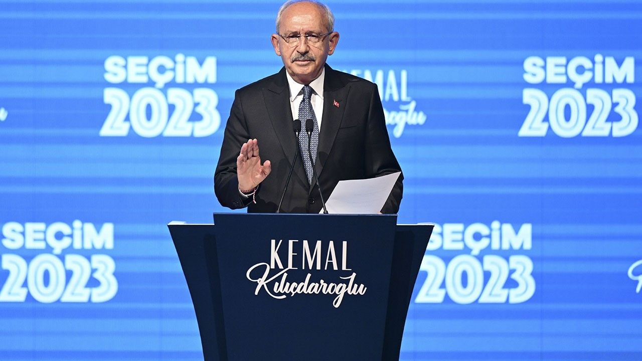 Kılıçdaroğlu elini masaya vura vura konuştu. Flaş açıklama