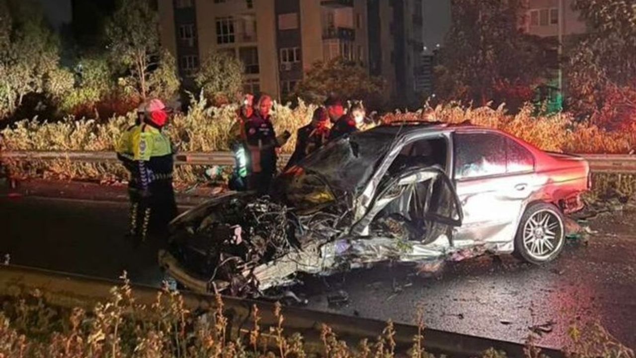 İzmir'de feci kaza: Çağdaş Topkaya öldü