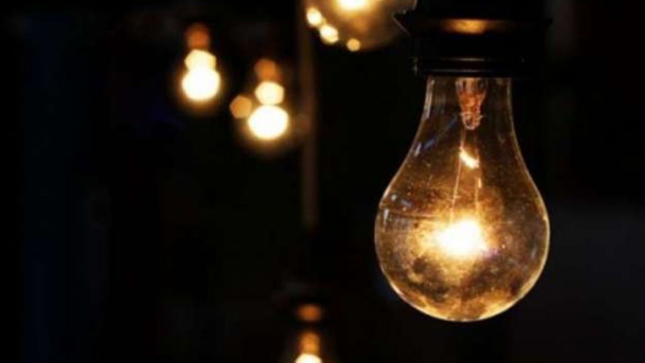 İstanbul'da 23 ilçede elektrik kesilecek. Hangi saatlerde kesileceği açıklandı