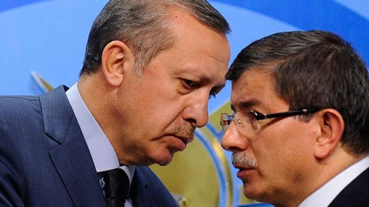 Davutoğlu Erdoğan ile aynı odada ağladıklarını açıkladı, nedenini anlattı