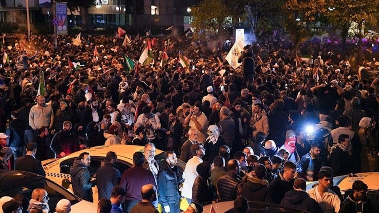 İstanbul’dan acı haber: İsrail protestosunda bir kişi öldü, 63 kişi yaralandı