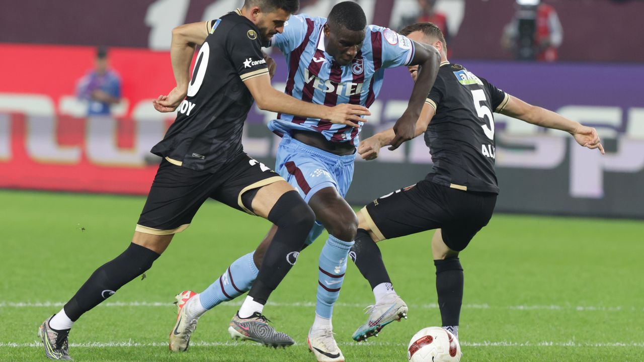 Abdullah Avcı Trabzonspor'da galibiyetle başladı