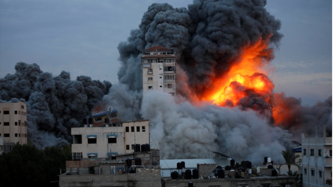 İsrail gece boyunca Gazze’yi bombaladı: Can kayıpları artıyor! İşte detaylar