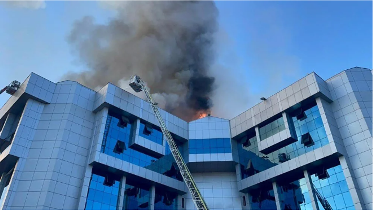 Konya belediye binasında yangın!