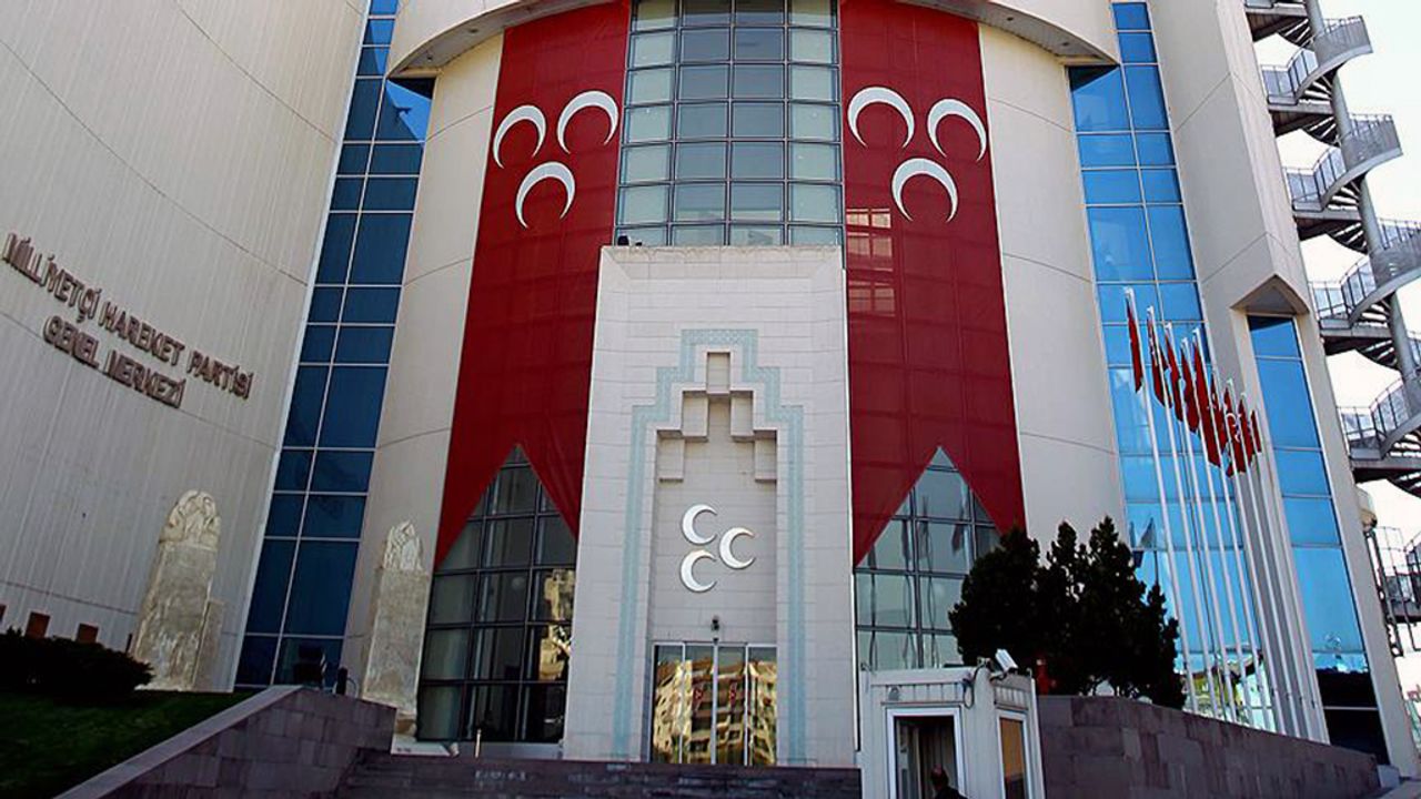 MHP'nin Adana'da 3 ilçe başkanlığı kapatıldı: Başdanışman görevden alındı!
