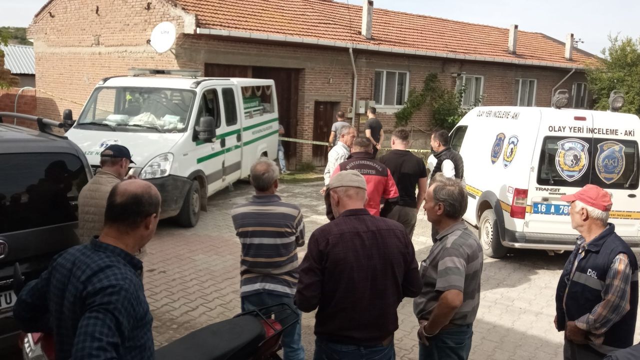 Bursa'da Samet Özdemir eşi Zeynep Özdemir ve 2 küçük oğlunu öldürüp intihar etti
