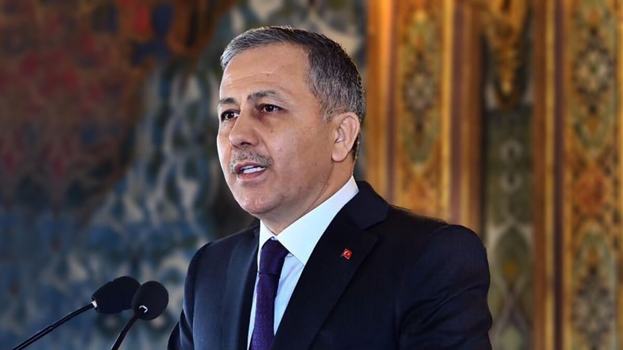 İçişleri Bakanı Yerlikaya Türkiye'deki Suriyeli sayısını açıkladı