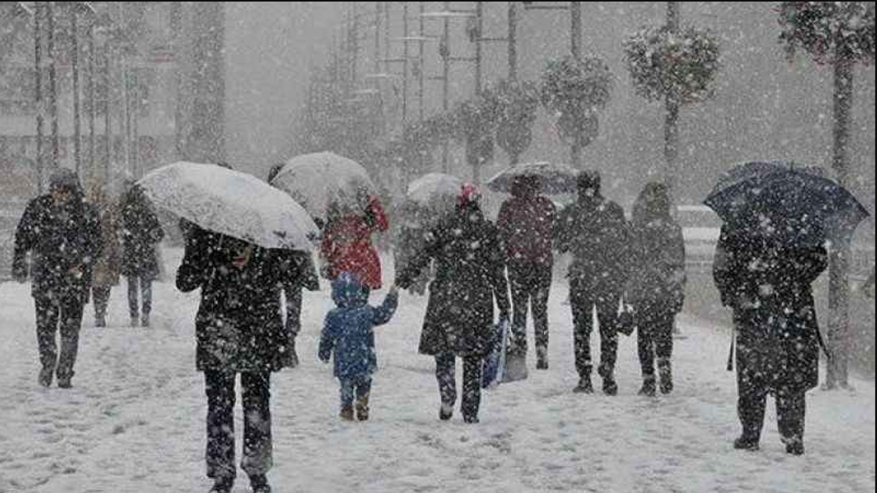 Meteoroloji hava durumunu açıkladı İstanbul'u özellikle uyardı