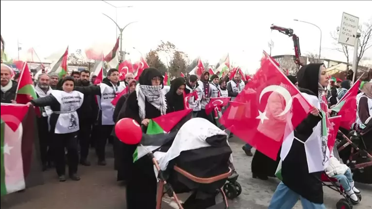 Ankara'da Gazze yürüyüşü yapıldı!