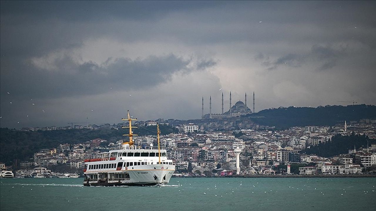 İstanbul'da hava sıcaklıkları yeni haftada nasıl olacak? AKOM açıkladı