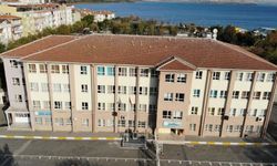 İstanbul Valiliği'nin deprem riski nedeniyle tahliye kararı verdiği 93 okul açıklandı