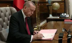 Cumhurbaşkanı Erdoğan'dan gece yarısı bakanlıklarda ve diyanette flaş atamalar