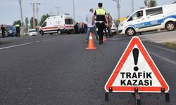 İzmir'de otomobille çarpışan motosikletteki Ali Doğan ve Yaşar Mert Asmalık öldü
