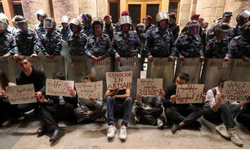 Ermenistan'da halk sokaklarda:Paşinyan istifa!