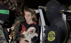 Hamas 17 yaşındaki kızı ve köpeğini de esir almış!