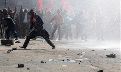 Nepal’de  göstericilere polis müdahalesi!