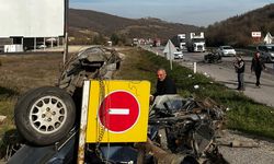 Samsun'da yolcu otobüsüyle otomobil çarpıştı. Hasan Camcı ve Oğuzhan Camcı öldü