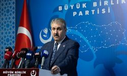 Mustafa Destici de topa girdi: Türküz Müslümanız