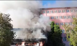 Adana eski Devlet Hastanesi'nde yangın!