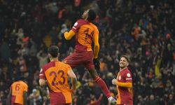Galatasaray Gaziantep FK karşısında öldü öldü dirildi