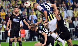 Fenerbahçe koltuktan düştü. Alanyaspor'a takıldı zirveyi Galatasaray'a kaptırdı