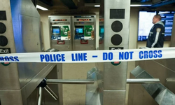 New York metrosunda silahlı saldırı: 1 ölü 5 yaralı